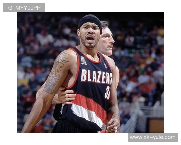 霍华德称赞拉希德华莱士与鲨鱼技术高超并称帕金斯防守能力出众